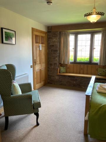 The George Inn & Millingbrook Lodge Ltd Lydney Exteriör bild